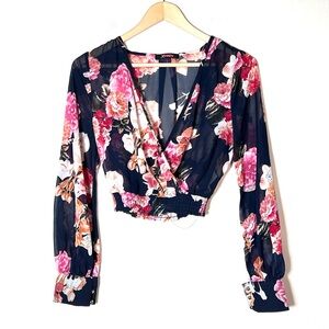 Xtaren blue and pink floral cropped blouse top shirt size small S B187